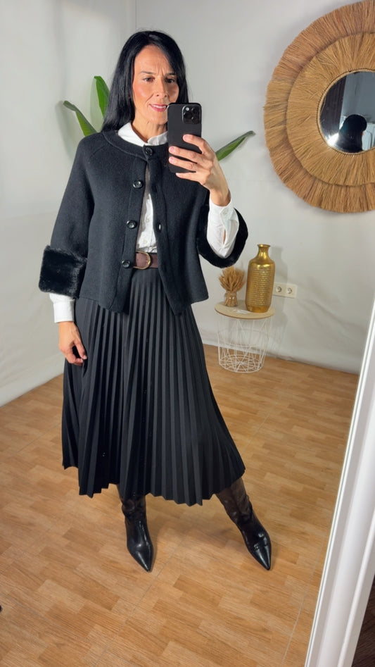 Rebeca Noir Elegance