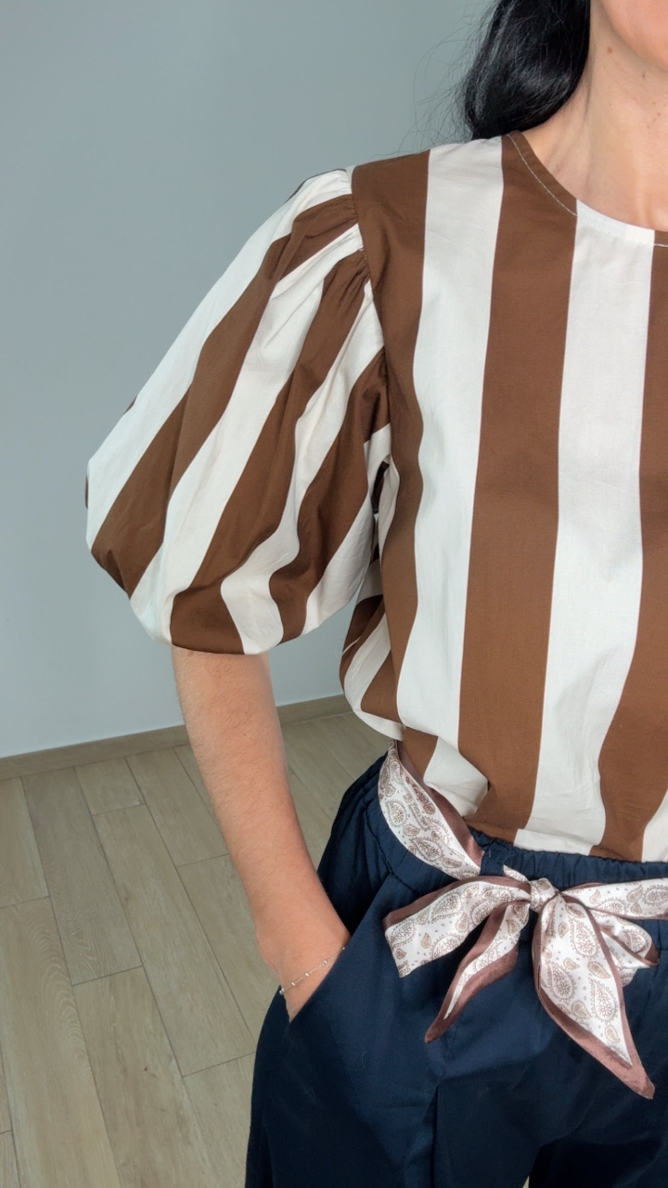 Camisa de Rayas Abullonada