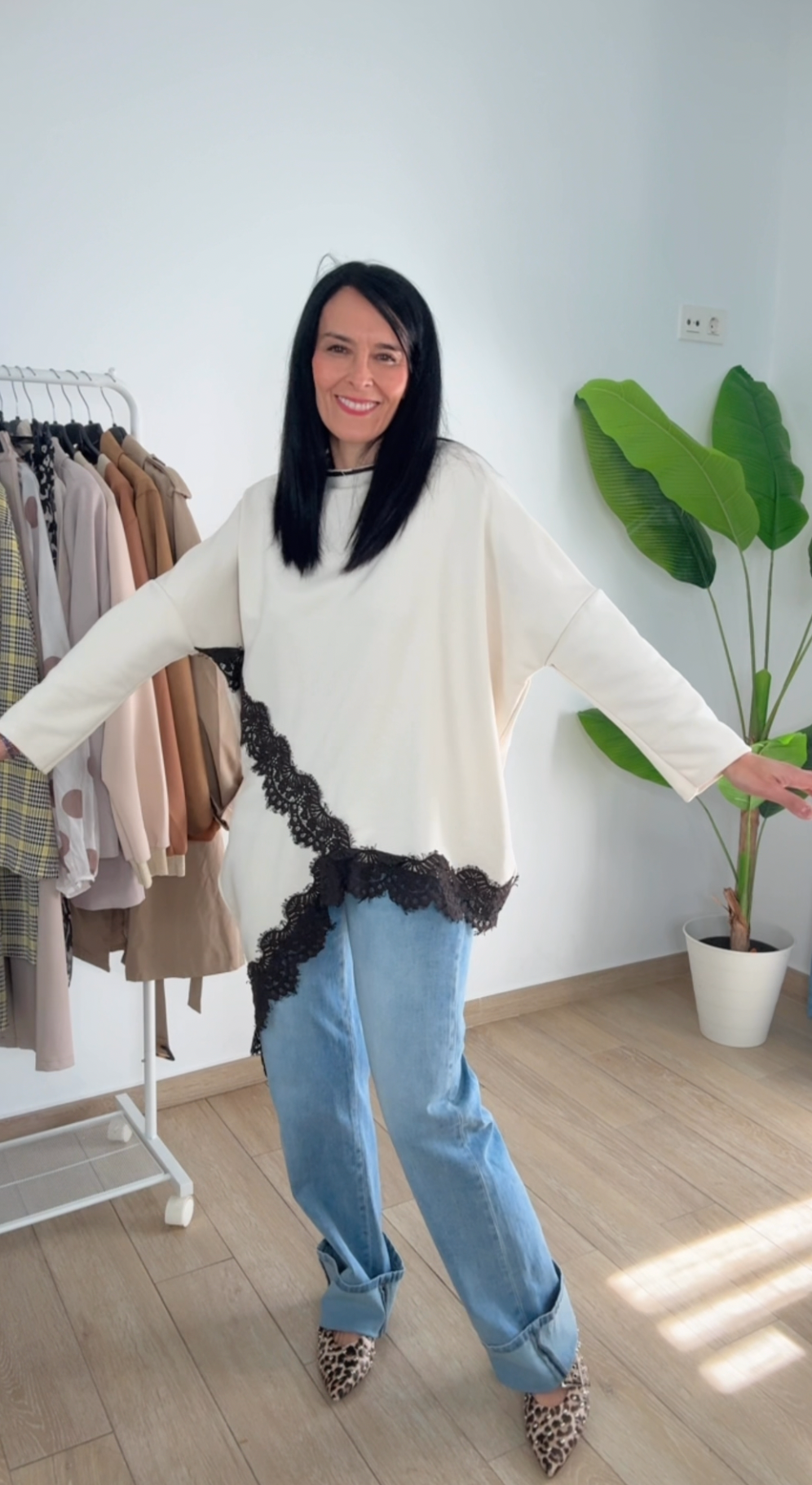 Sudadera Encaje